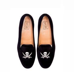Stubbs & Wooten black velvet skull slippers
